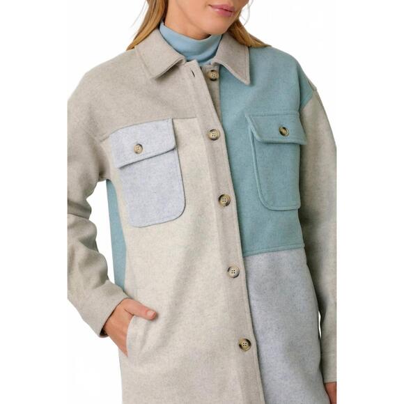 NEW MYSTREE fae color block shacket in oatmeal blue - Picture 4 of 4
